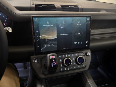 2026 Land Rover Defender X-Dynamic SE 110 P400