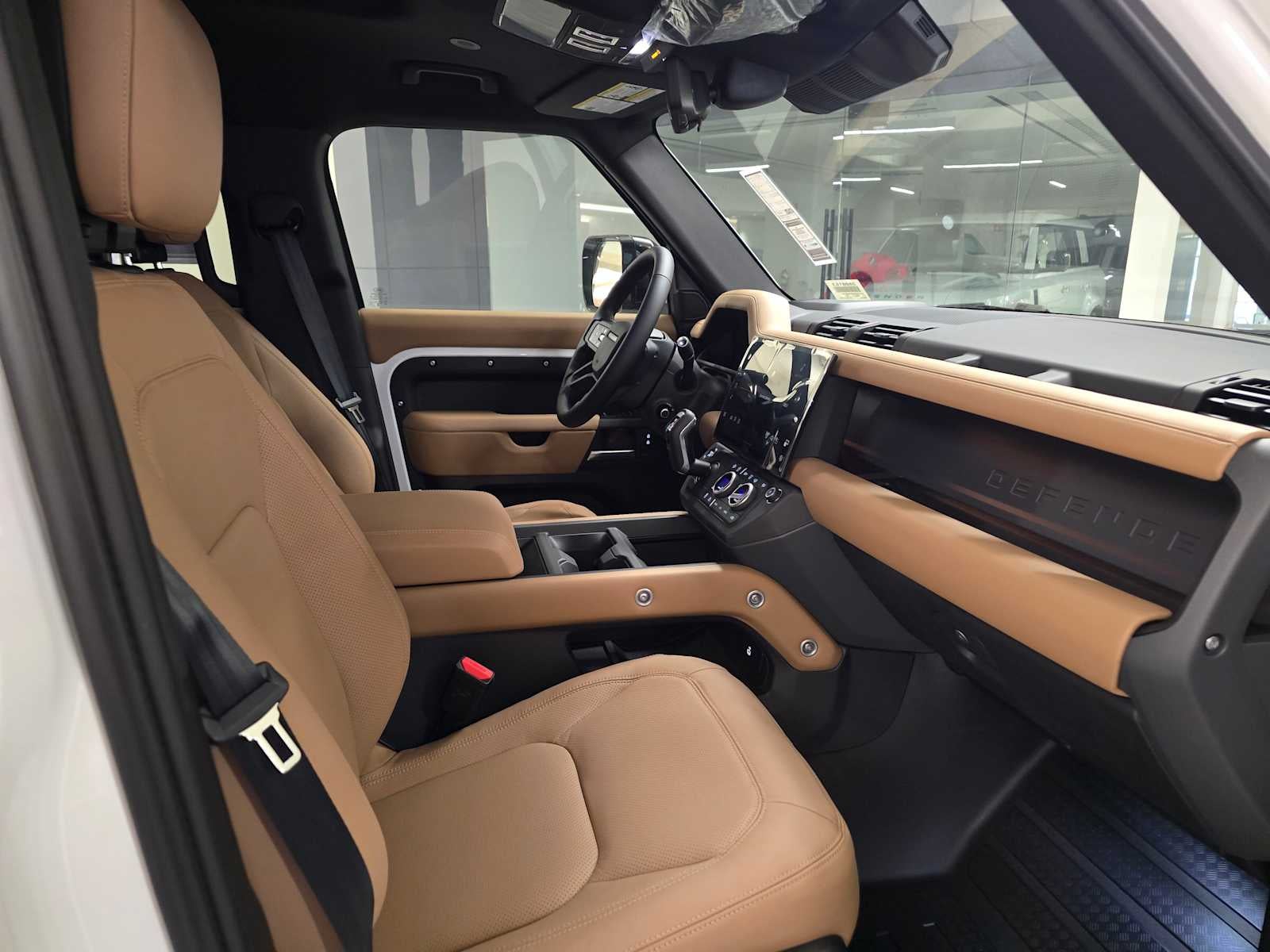 2026 Land Rover Defender X-Dynamic SE 110 P400