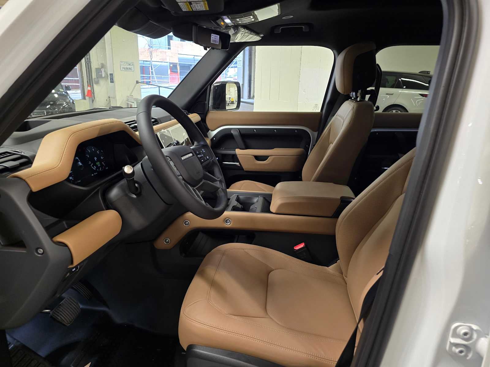 2026 Land Rover Defender X-Dynamic SE 110 P400