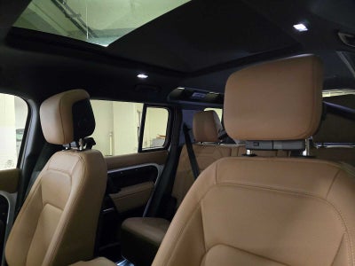 2026 Land Rover Defender X-Dynamic SE 110 P400