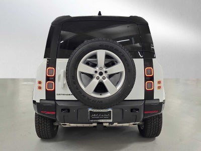 2026 Land Rover Defender X-Dynamic SE 110 P400