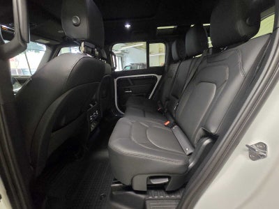 2026 Land Rover Defender X-Dynamic SE 110 P400