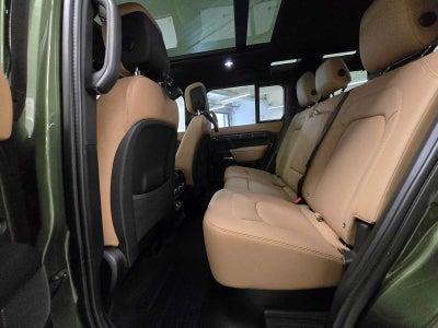 2026 Land Rover Defender X-Dynamic SE 110 P500