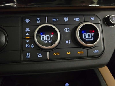 2026 Land Rover Defender X-Dynamic SE 110 P500