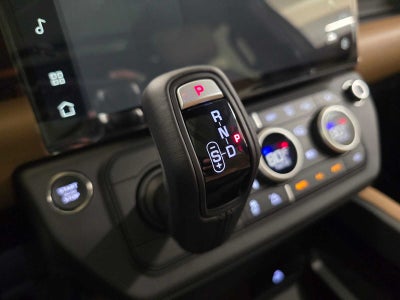 2026 Land Rover Defender X-Dynamic SE 110 P500