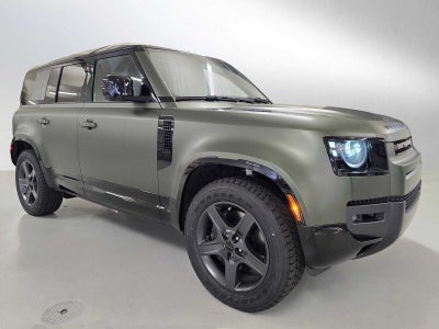 2026 Land Rover Defender X-Dynamic SE 110 P500
