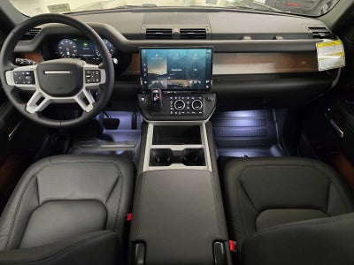 2026 Land Rover Defender X-Dynamic SE 130 P400