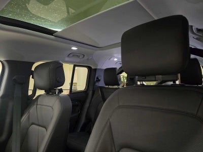 2026 Land Rover Defender X-Dynamic SE 130 P400