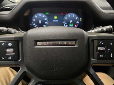 2026 Land Rover Defender X-Dynamic SE 130 P400