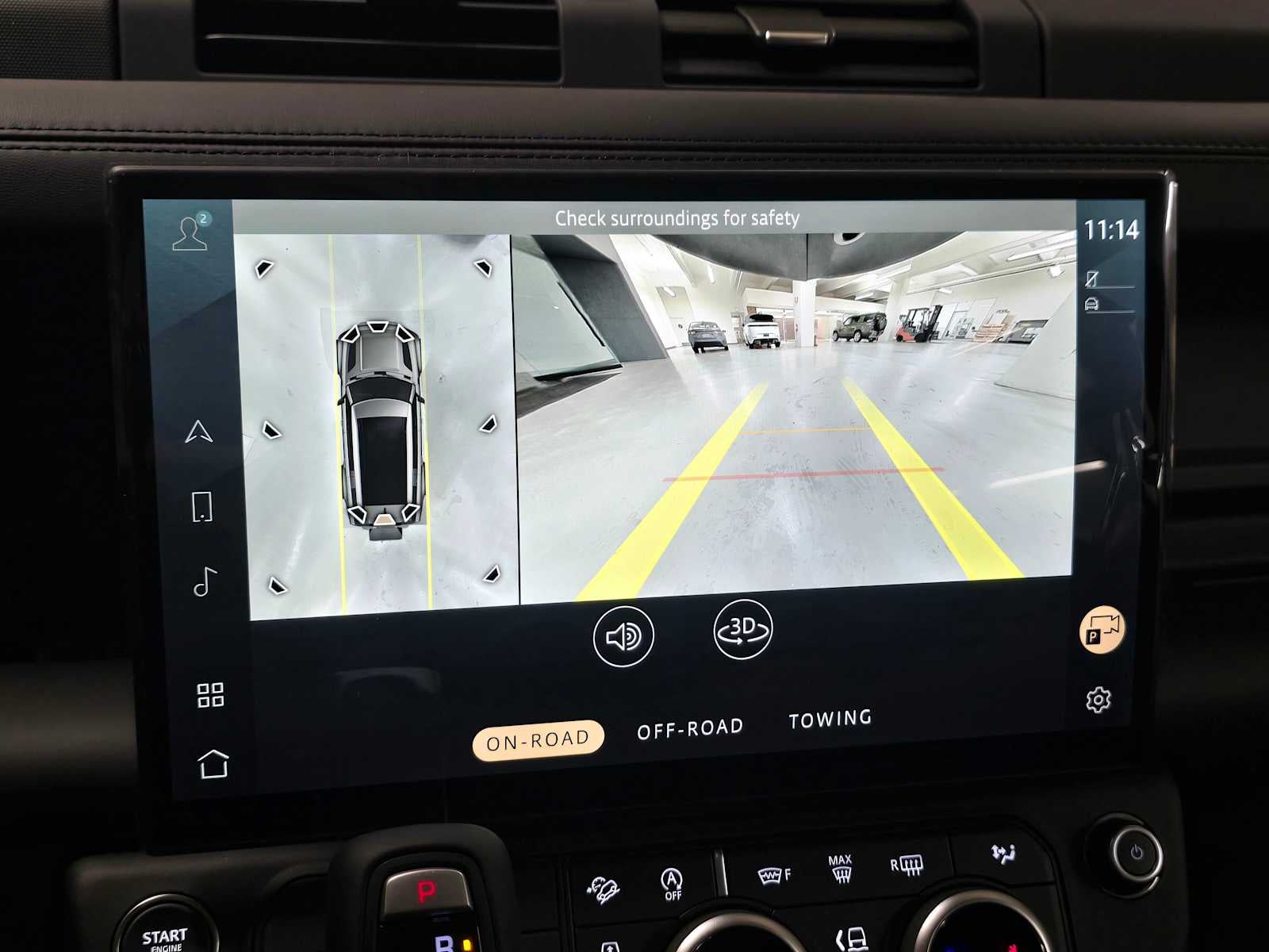 2026 Land Rover Defender X-Dynamic SE 130 P400