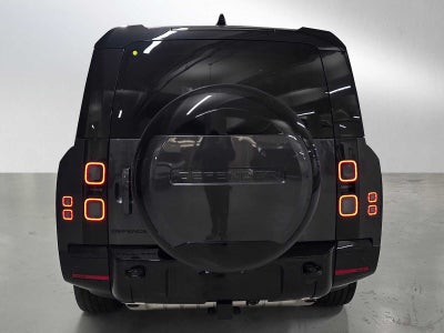 2026 Land Rover Defender X-Dynamic SE 130 P400