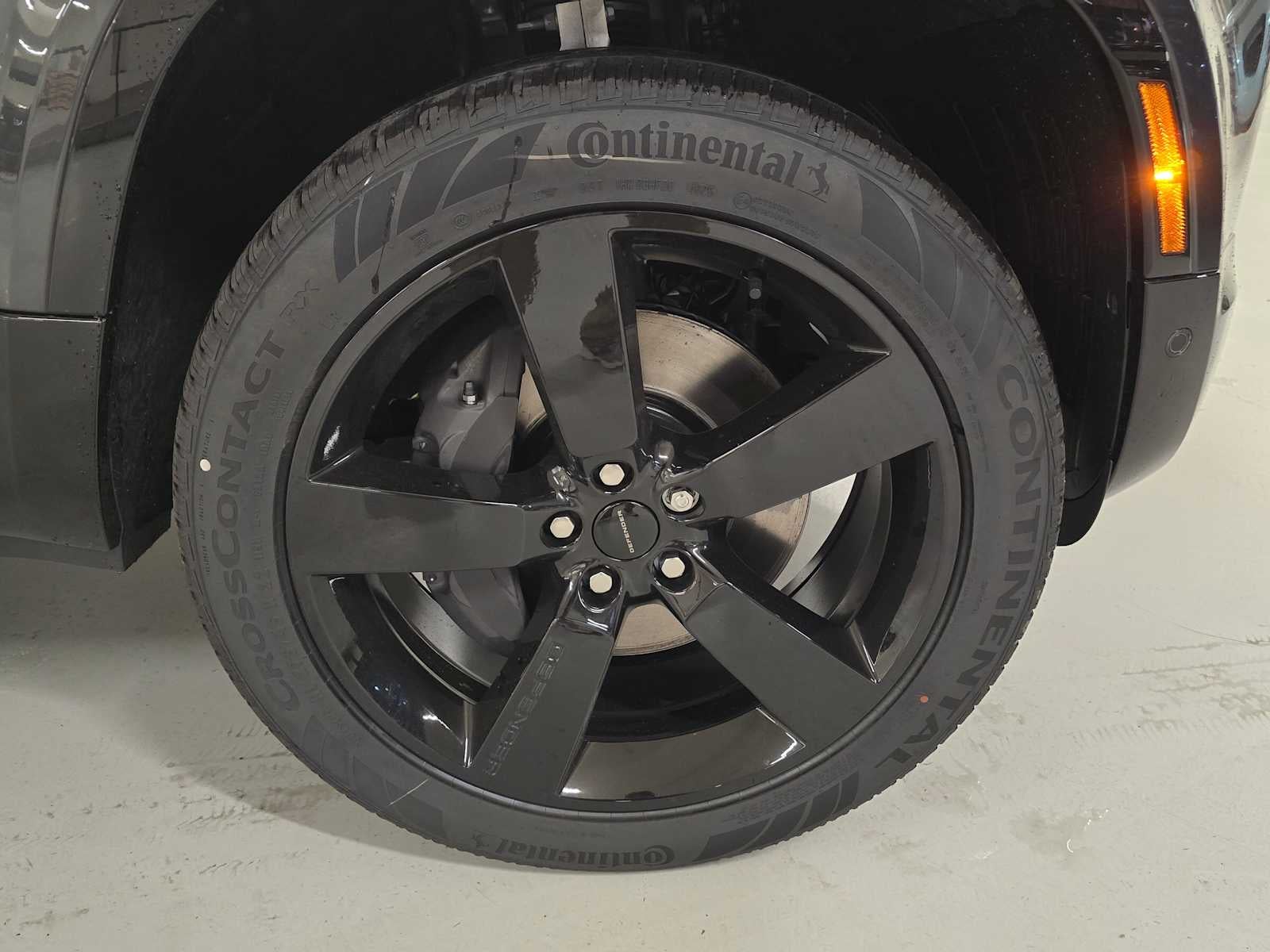 2026 Land Rover Defender X-Dynamic SE 130 P400