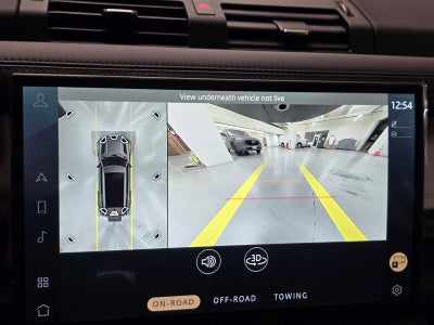2026 Land Rover Defender X-Dynamic SE 130 P400