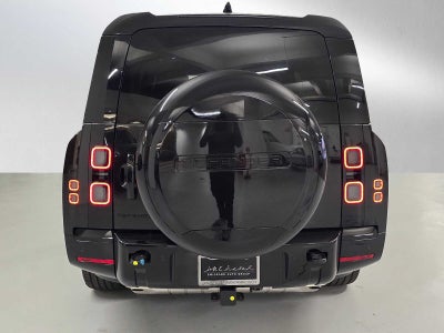 2026 Land Rover Defender X-Dynamic SE 130 P400