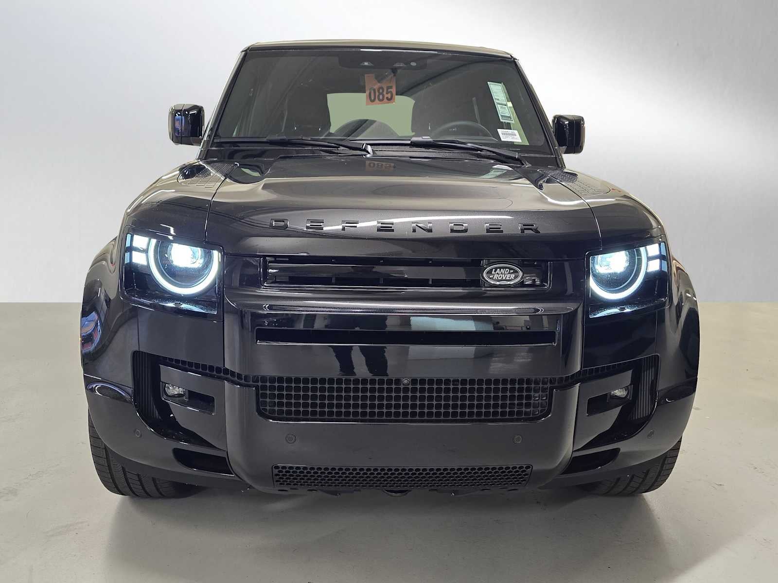 2026 Land Rover Defender X-Dynamic SE 130 P400