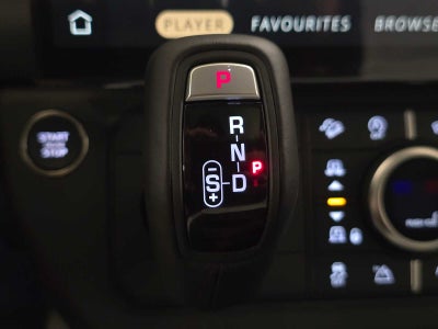 2026 Land Rover Defender X-Dynamic SE 130 P400