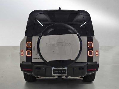 2026 Land Rover Defender X-Dynamic SE 130 P400