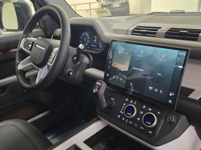 2026 Land Rover Defender X-Dynamic SE 130 P400