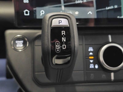 2026 Land Rover Defender X-Dynamic SE 130 P400
