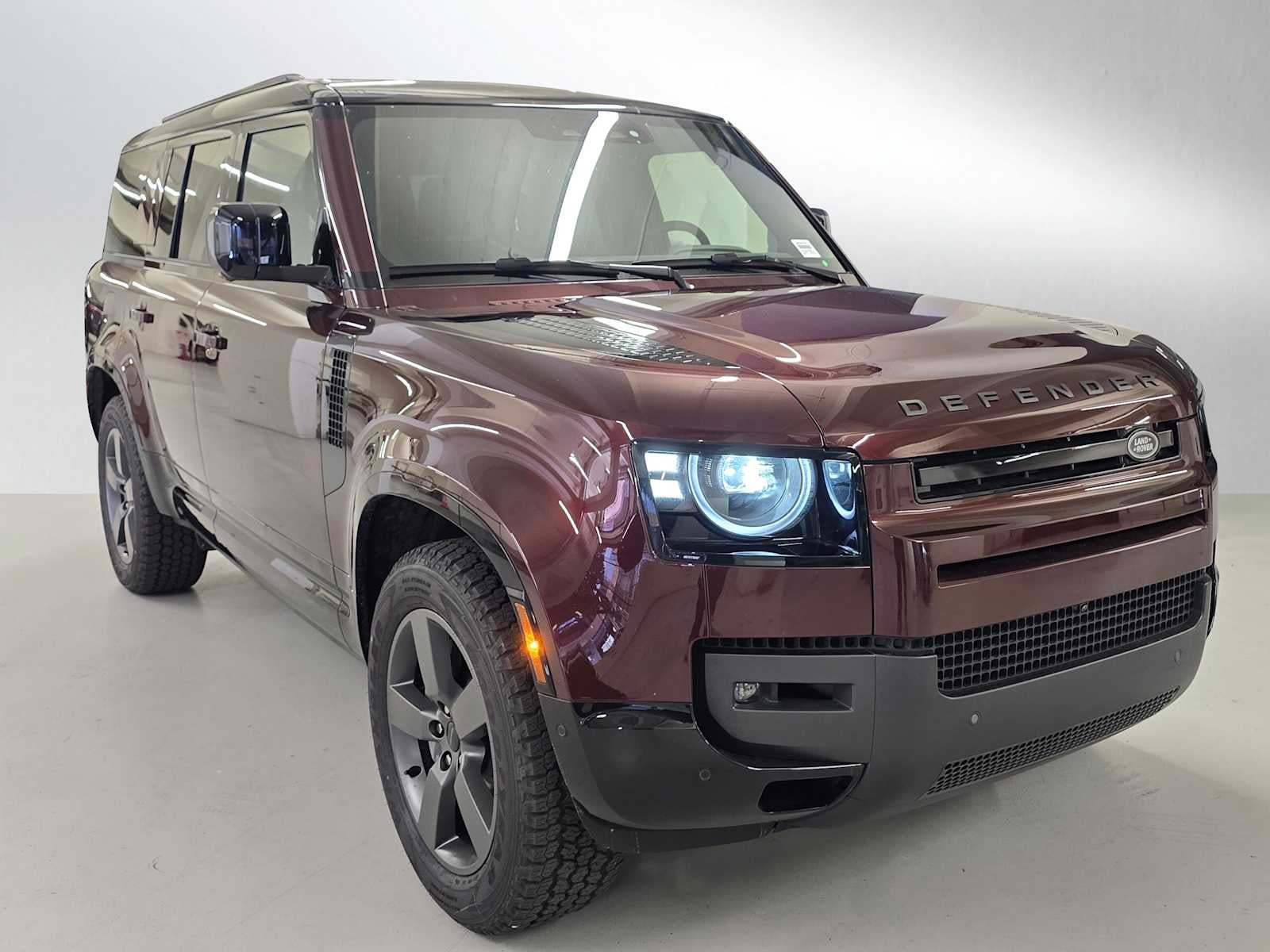 2026 Land Rover Defender X-Dynamic SE 130 P400