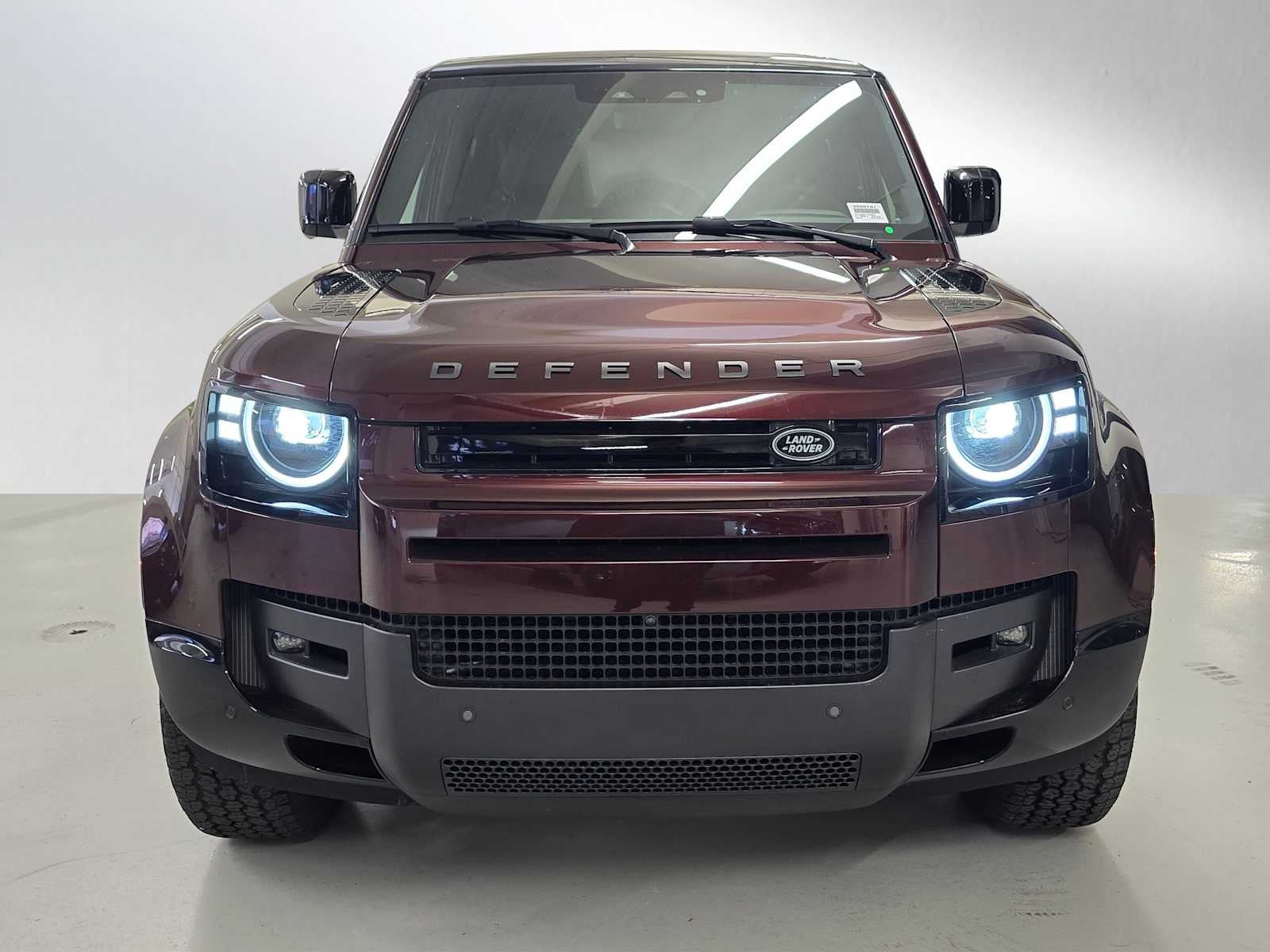 2026 Land Rover Defender X-Dynamic SE 130 P400