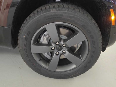 2026 Land Rover Defender X-Dynamic SE 130 P400