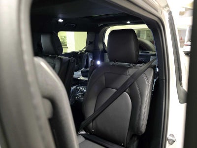 2026 Land Rover Defender X-Dynamic SE 130 P400