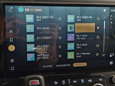 2026 Land Rover Defender X-Dynamic SE 130 P400