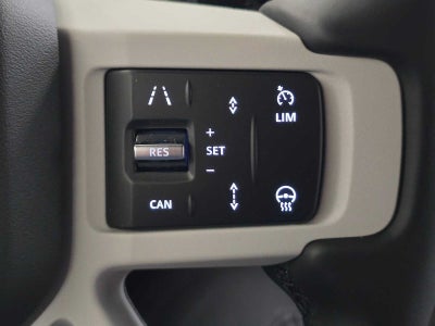 2026 Land Rover Defender X-Dynamic SE 130 P400