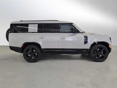 2026 Land Rover Defender X-Dynamic SE 130 P400
