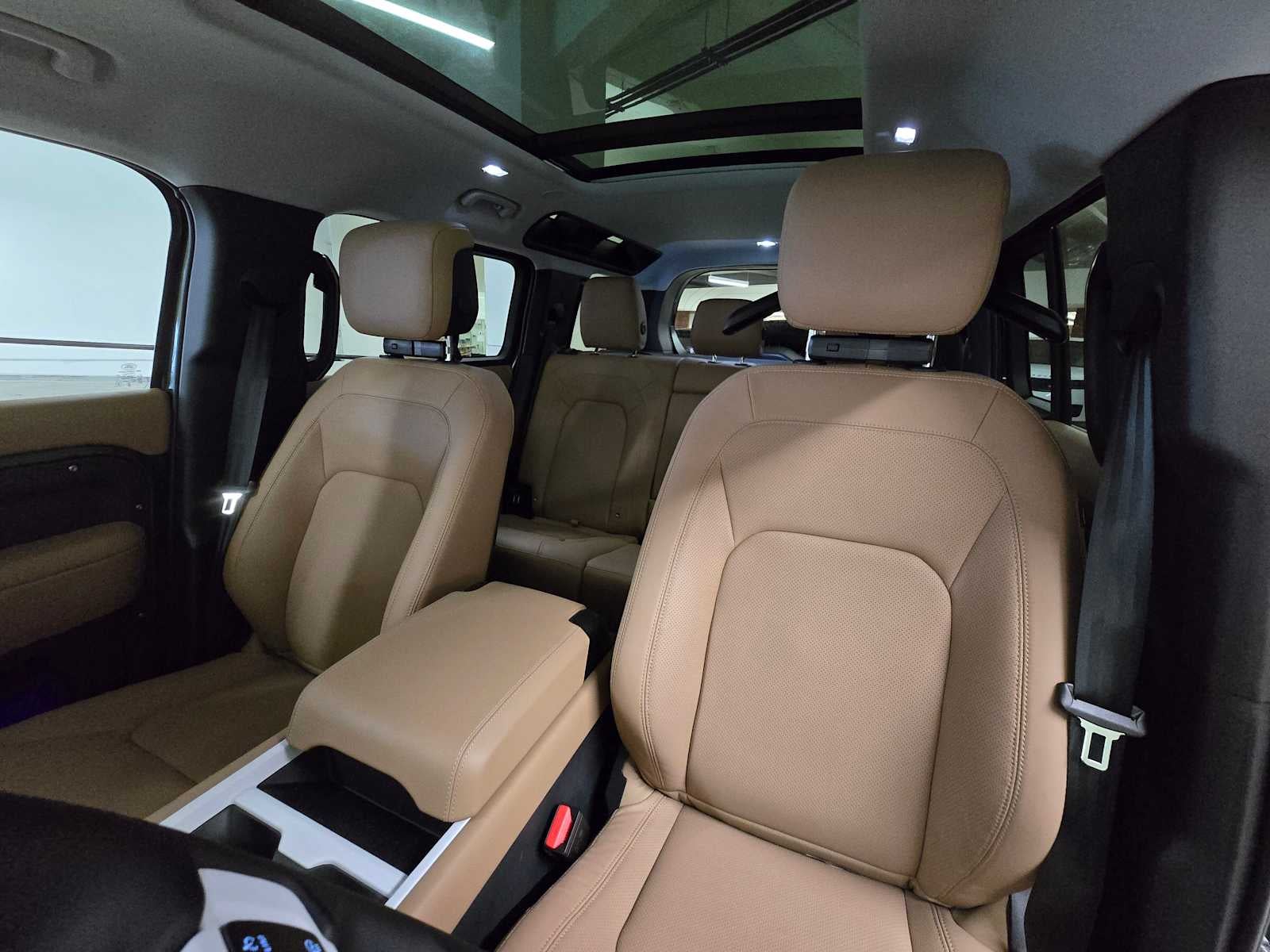 2026 Land Rover Defender S 110 P300