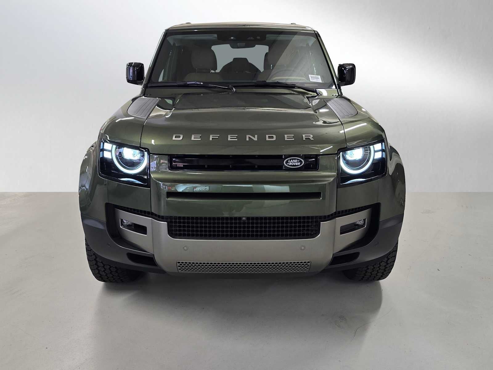 2026 Land Rover Defender S 110 P300