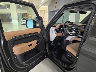 2025 Land Rover Defender S 130 P400