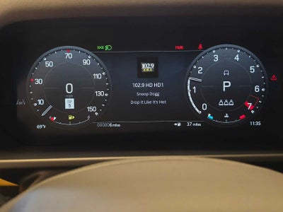 2026 Land Rover Defender Trophy Edition Deep Sandglow 110 P400