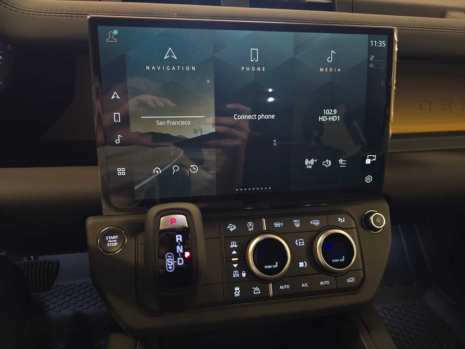 2026 Land Rover Defender Trophy Edition Deep Sandglow 110 P400