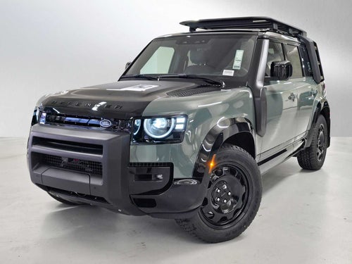 2026 Land Rover Defender Trophy Edition Keswick 110 P400