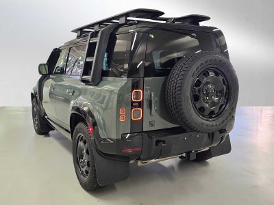 2026 Land Rover Defender Trophy Edition Keswick 110 P400