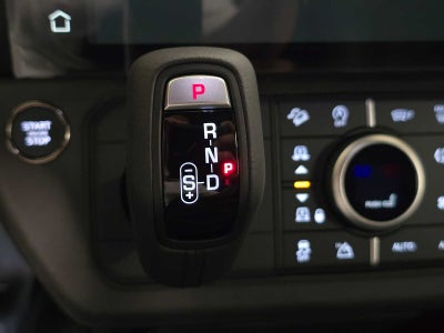 2026 Land Rover Defender Trophy Edition Keswick 110 P400