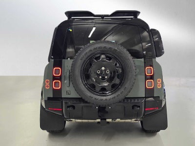 2026 Land Rover Defender Trophy Edition Keswick 110 P400