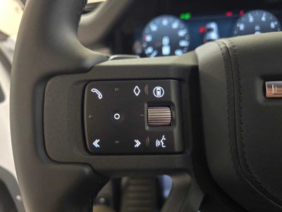 2026 Land Rover Defender V8 110 P525