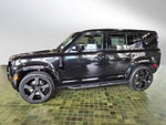 2026 Land Rover Defender V8 110 P525