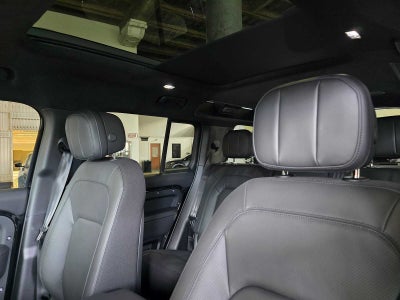 2026 Land Rover Defender V8 110 P525