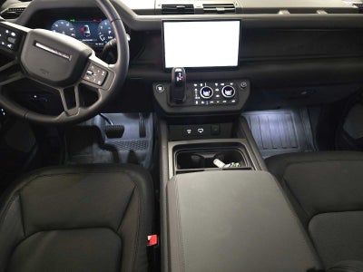 2024 Land Rover Defender Outbound 130 P400