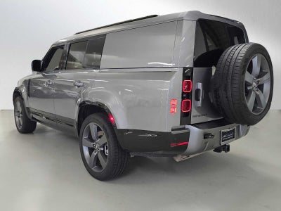 2024 Land Rover Defender Outbound 130 P400
