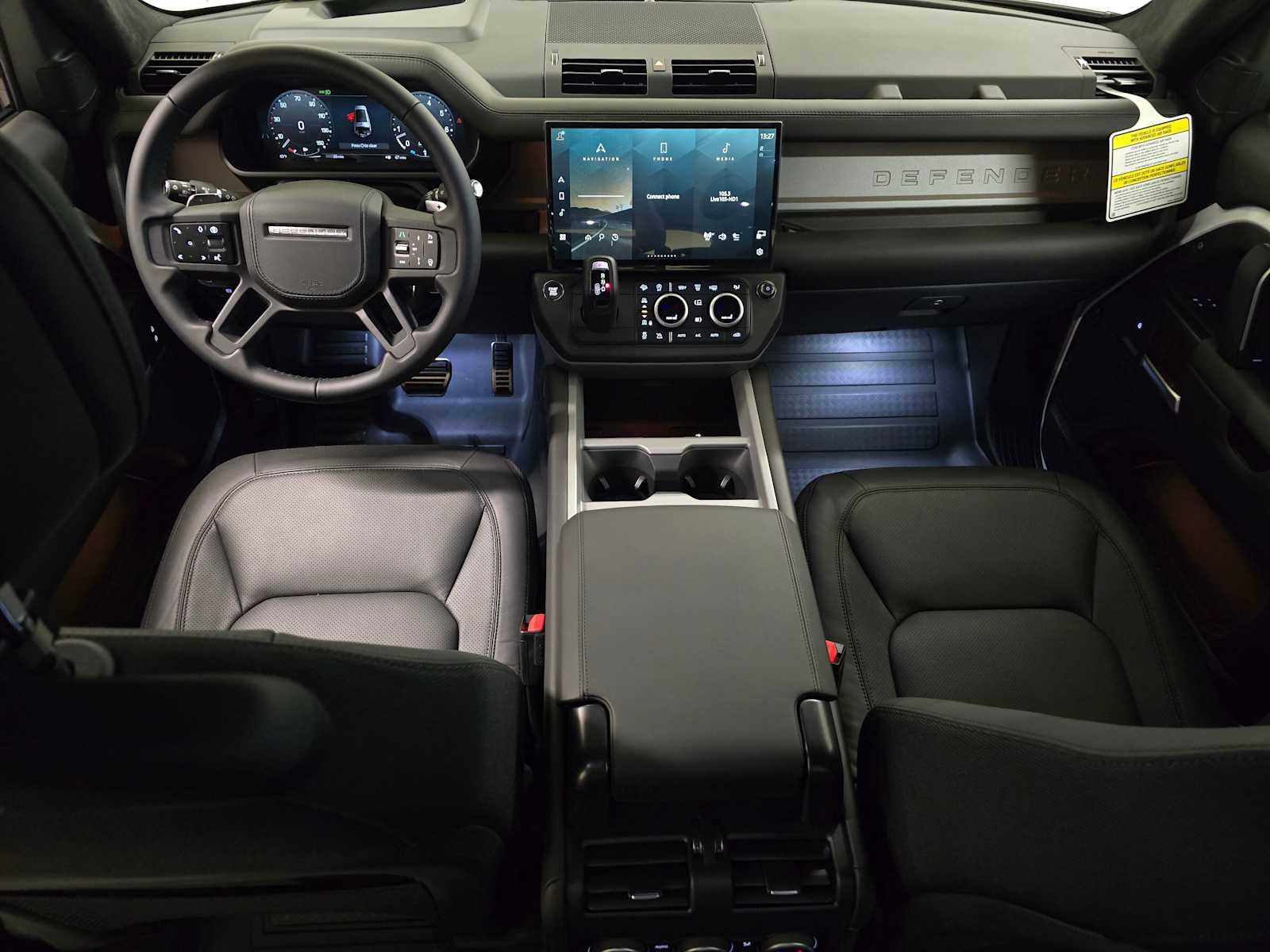 2026 Land Rover Defender V8 130 P500