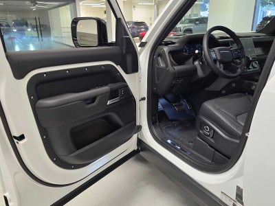 2026 Land Rover Defender V8 130 P500