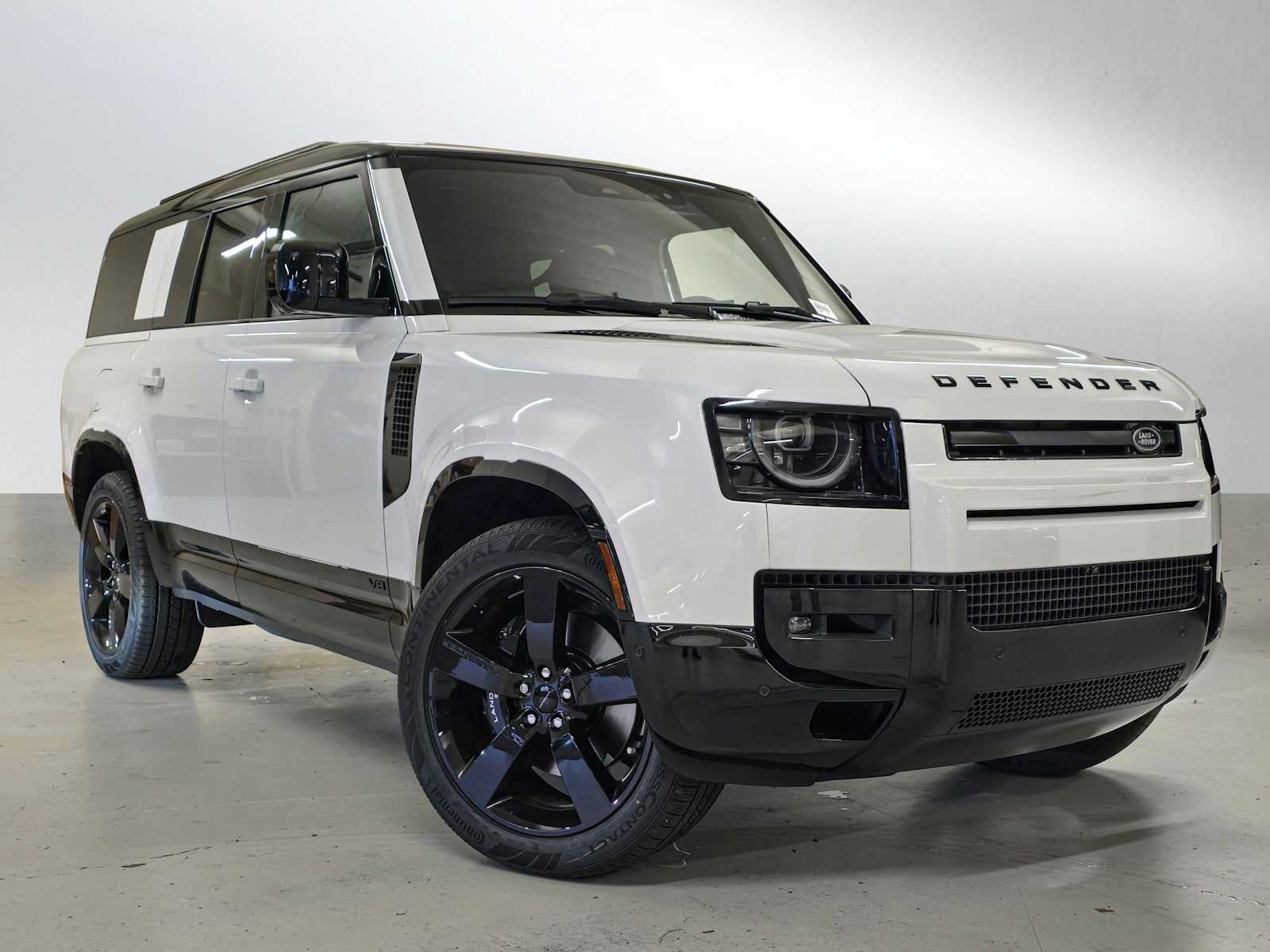 2026 Land Rover Defender V8 130 P500