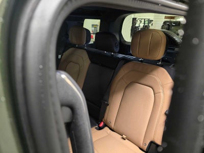 2026 Land Rover Defender X 110 P400