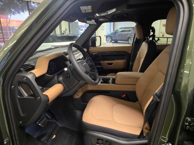 2026 Land Rover Defender X 110 P400