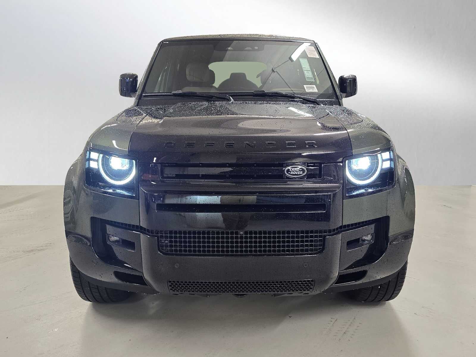 2026 Land Rover Defender X 110 P400